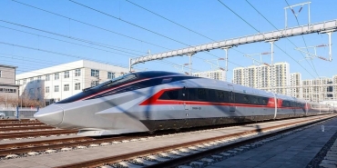 dunyanin-en-hizli-treni-cr450-testlerde-453-kms-hiza-ulasarak-rekor-kirdi-IFN23enw.jpg