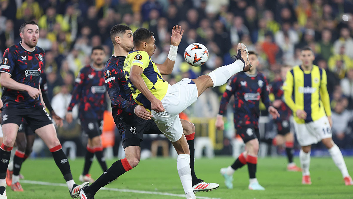 fenerbahce-1-3-rangers-fc-ZDgfM4qP.jpg