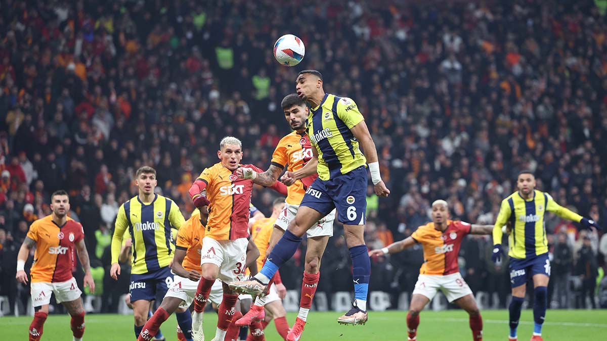 futbolcularimiz-galatasaray-maci-sonrasi-konustu-sH8IVXQ7.jpg