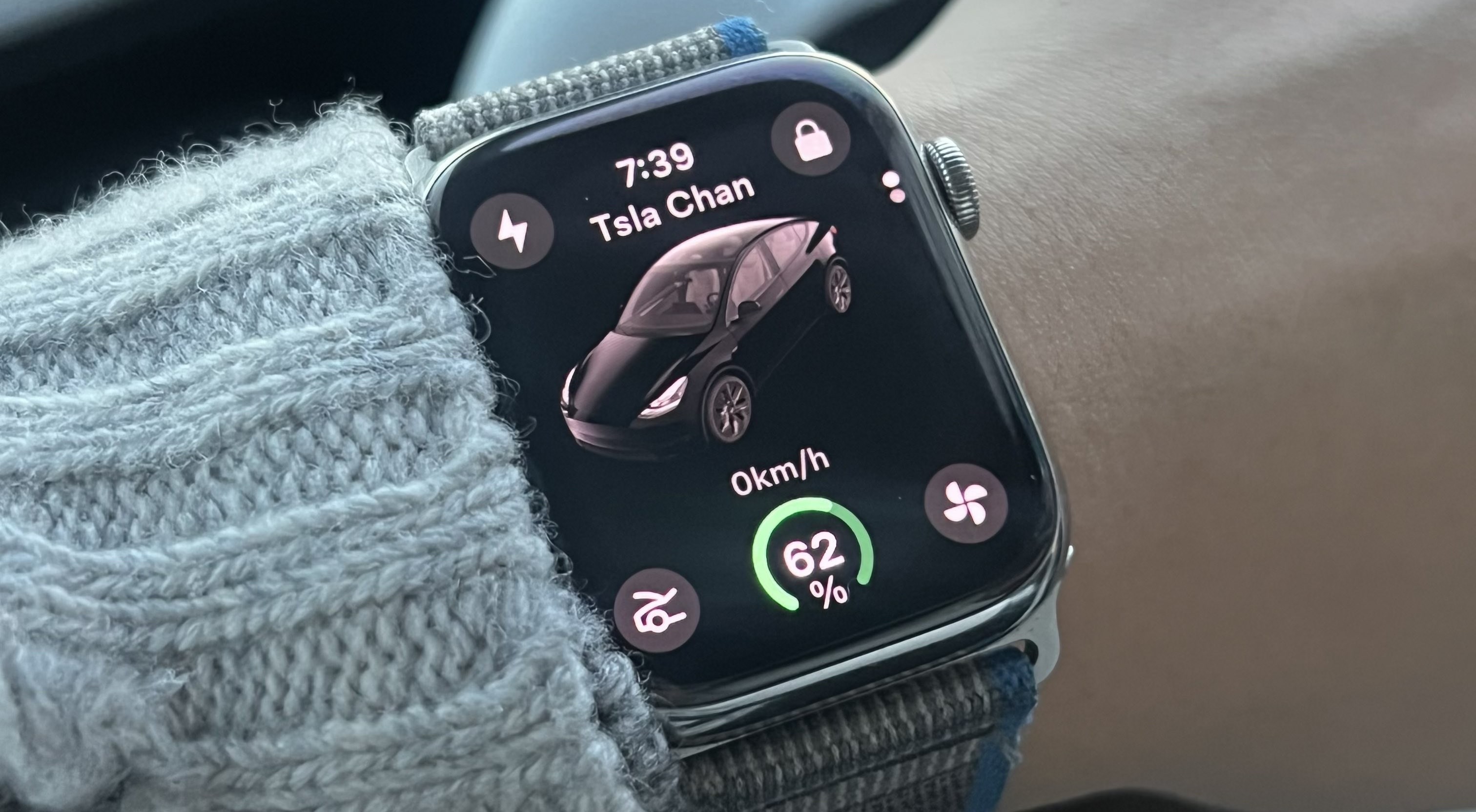 tesla-apple-watch-uygulamasini-kullanima-sundu-baIsvJpG.jpg