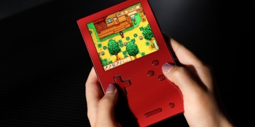 35-inc-ekranli-modern-gameboy-ayaneo-pocket-vert-tanitildi-83862FGj.jpg