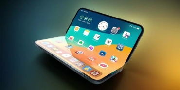 iphone-fold-prototipi-sizdi-daha-buyuk-batarya-ve-dahasi-QABhUvkI.jpg