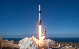 spacex-bu-yil-150-falcon-9-gorevini-tamamladi-starlink-uydu-sayisi-9000i-gecti-kGiI4833.jpg