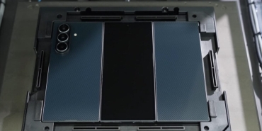 galaxy-z-trifoldun-dayanikliligi-nasil-saglandi-iste-test-videosu-GzAlE1tp.jpg