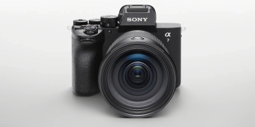 sony-tam-kare-aynasiz-fotograf-makinesi-alpha-7-vi-duyurdu-I49NaI1j.jpg