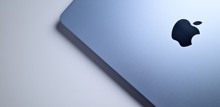 Apple’ın popüler bilgisayarı güçleniyor: M5 MacBook Air “yakında” geliyor