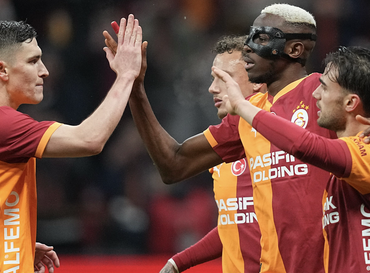 galatasaray-4-0-zecorner-kayserispor-cyTOq556.jpeg