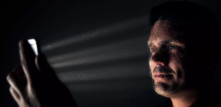 Pixel 11’e Face ID rakibi geliyor: IR tabanlı yüz tanıma