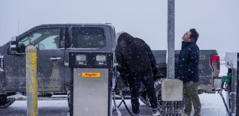 ABD’de motorin fiyatları kritik eşiği aştı