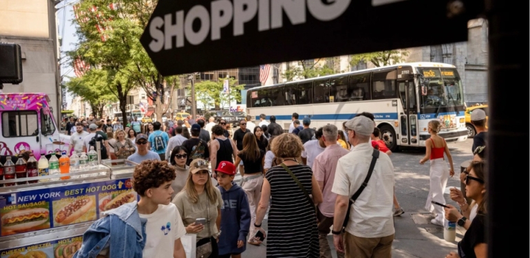 ABD’de tüketici güveni beklentilerin altında kaldı