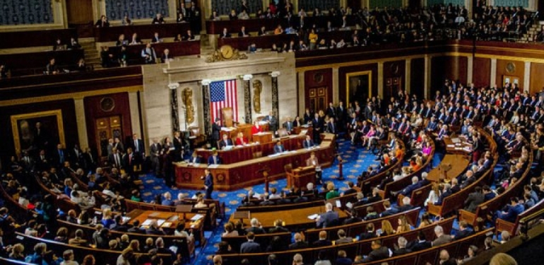 ABD’li Senatör Sanders, ABD’nin İran’a saldırılarının maliyetini eleştirdi