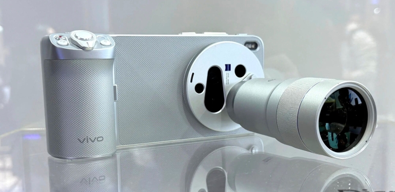 Çift 200 MP kameralı vivo X300 Ultra 30 Mart’ta tanıtılacak