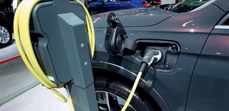 Ember: Elektrikli araçlar günlük 1,7 milyon varil petrol tüketimini önledi