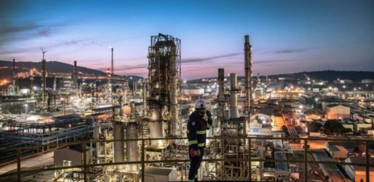 Koç Holding’ten Tüpraş’ta pay satışı