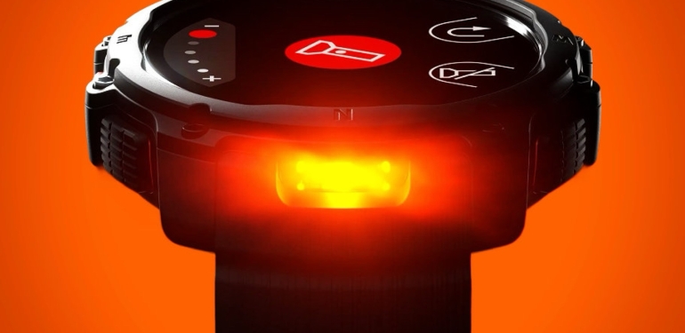 LED el fenerli pili değiştirilebilir akıllı saat: Polar Street X tanıtıldı