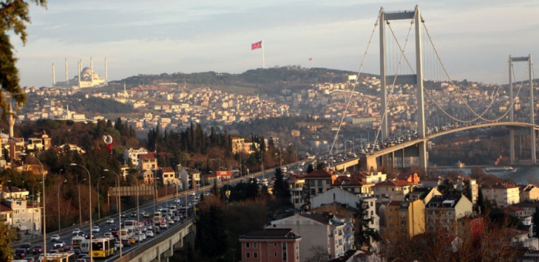 OECD, Türkiye 2026 büyüme tahminini düşürdü