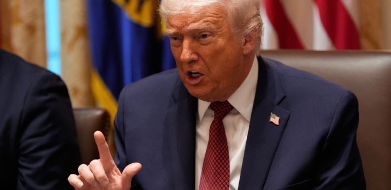 Trump’tan Hürmüz Boğazı iddiası