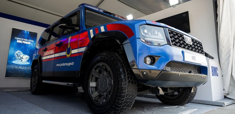 Türkiye’nin ilk yerli zırhlı SUV’si TULGA 4×4 göreve başladı