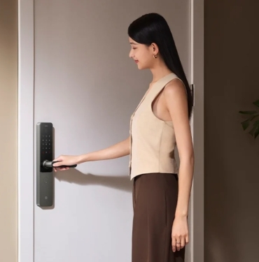 xiaomi-yapay-zek-destekli-akilli-kapi-kilidini-duyurdu-vedsWR32.jpg